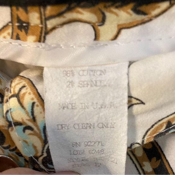 LaVore’ Tapestry Print Pants, Size 12 - Picture 5 of 5